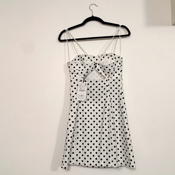 Pin Up girl/ Polka dot Zara Strappy mini dress - Picture 3 of 3
